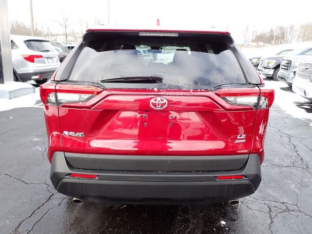 2019 Toyota RAV4 LE