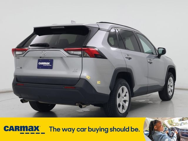 2019 Toyota RAV4 LE
