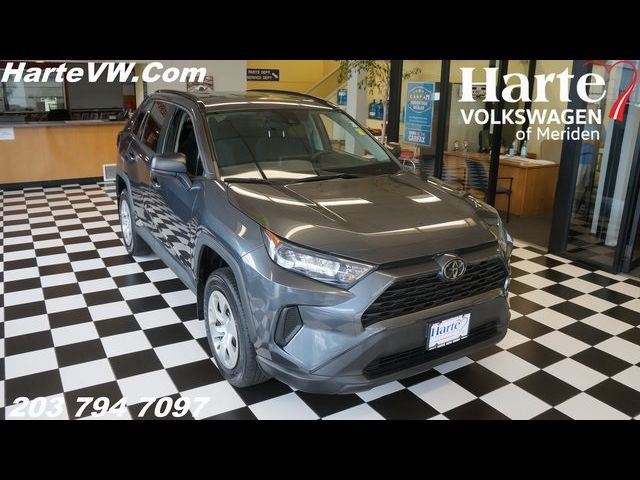 2019 Toyota RAV4 LE