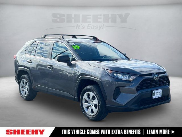 2019 Toyota RAV4 LE