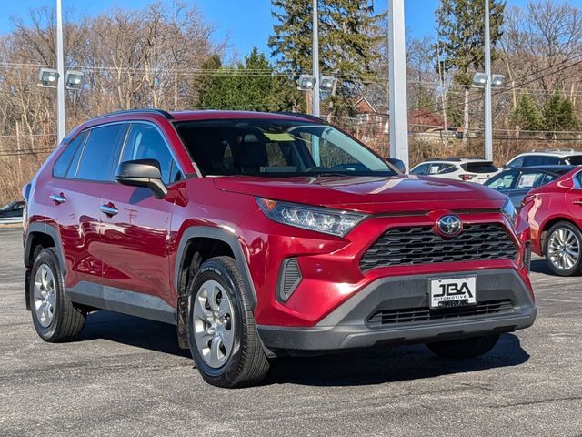 2019 Toyota RAV4 LE