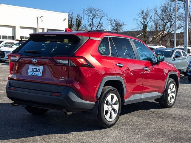 2019 Toyota RAV4 LE