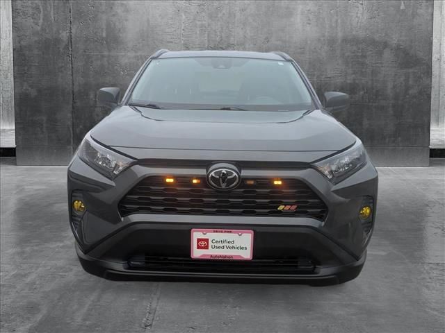 2019 Toyota RAV4 LE