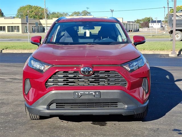 2019 Toyota RAV4 LE