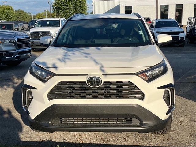 2019 Toyota RAV4 LE