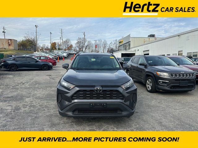 2019 Toyota RAV4 LE