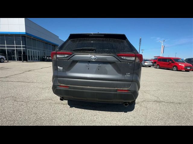 2019 Toyota RAV4 LE