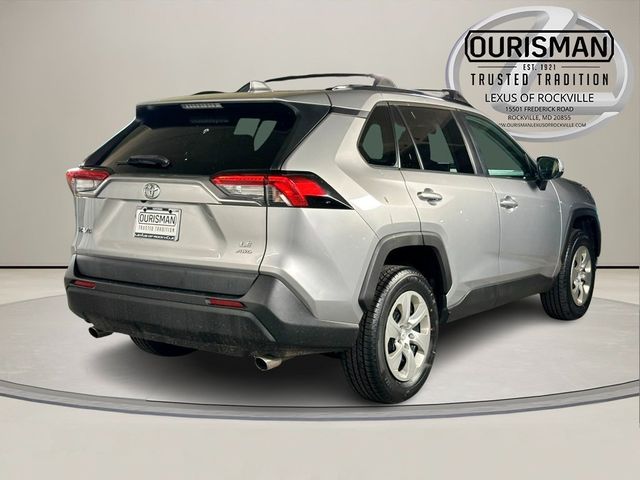 2019 Toyota RAV4 LE