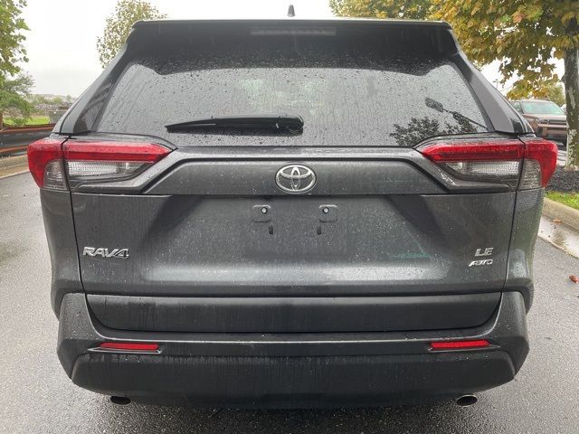 2019 Toyota RAV4 LE