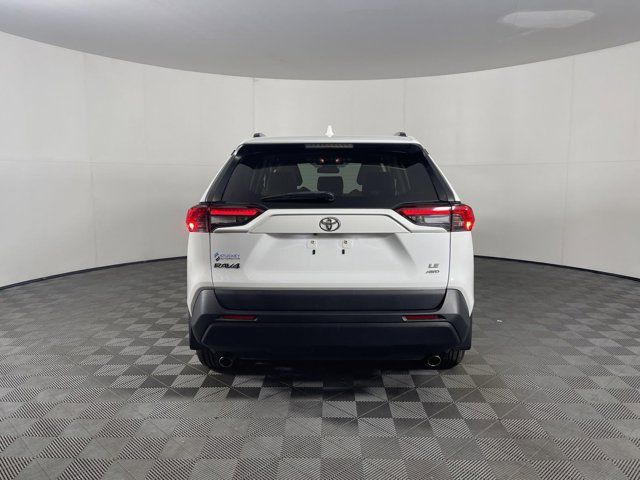 2019 Toyota RAV4 LE