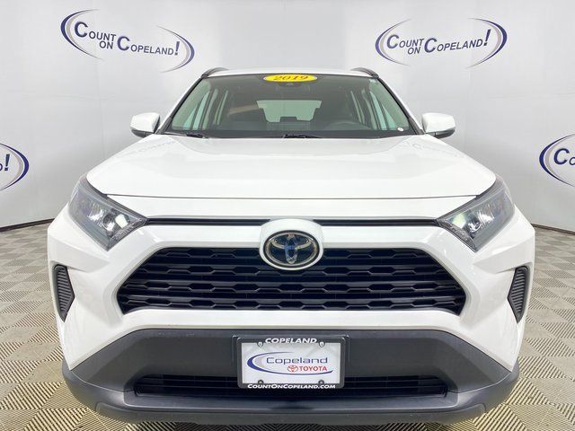 2019 Toyota RAV4 LE