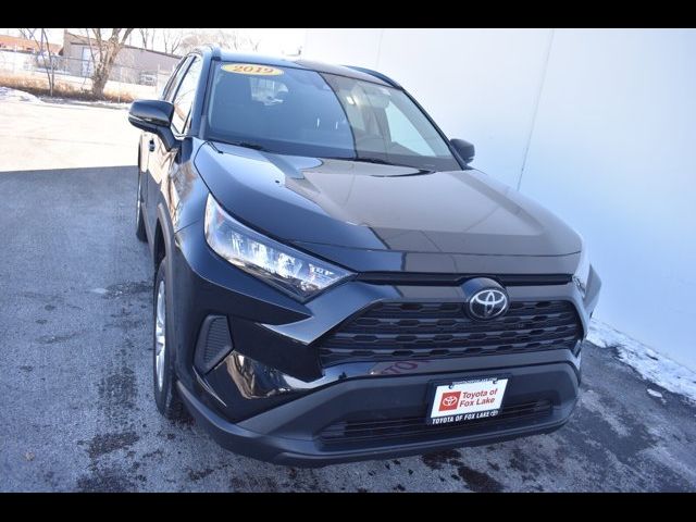 2019 Toyota RAV4 LE