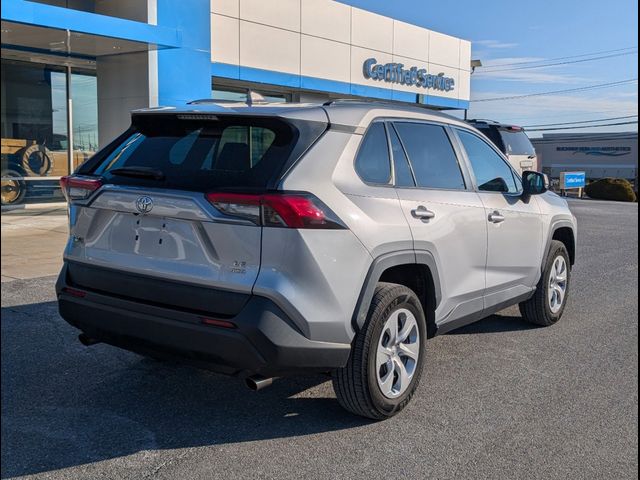 2019 Toyota RAV4 LE