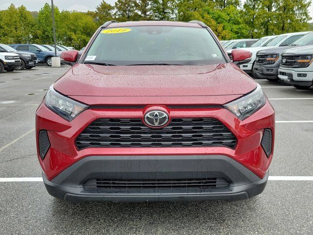 2019 Toyota RAV4 LE