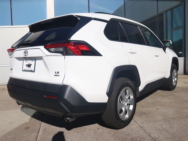 2019 Toyota RAV4 LE