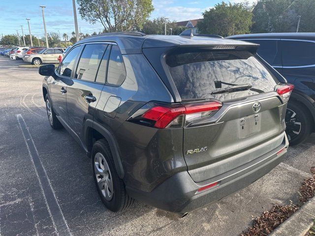 2019 Toyota RAV4 LE