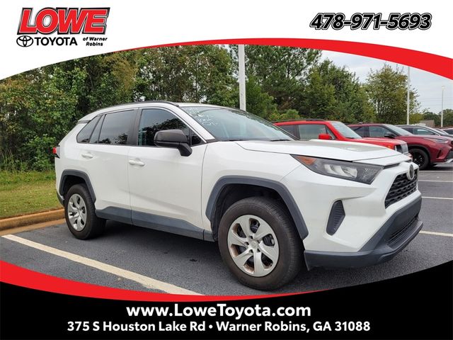 2019 Toyota RAV4 LE