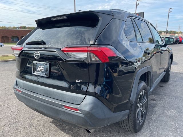 2019 Toyota RAV4 LE