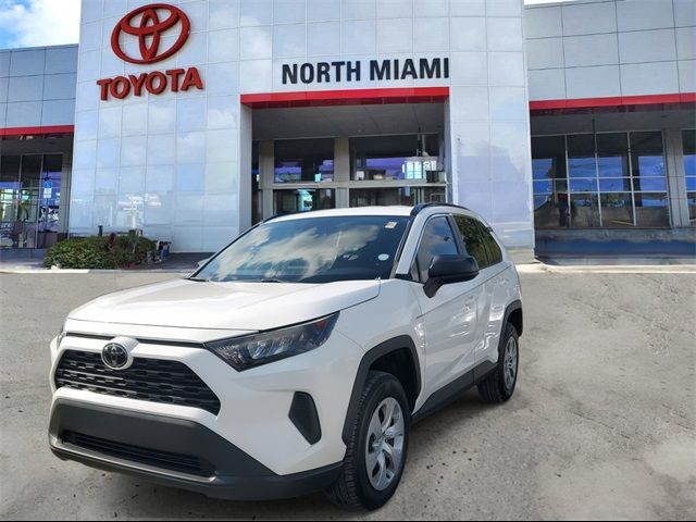 2019 Toyota RAV4 LE