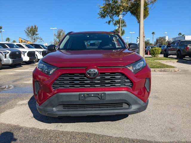 2019 Toyota RAV4 LE