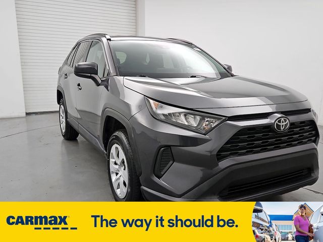 2019 Toyota RAV4 LE