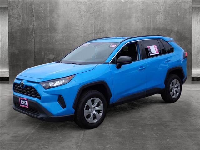 2019 Toyota RAV4 LE