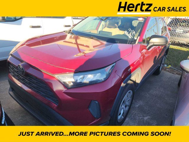 2019 Toyota RAV4 LE