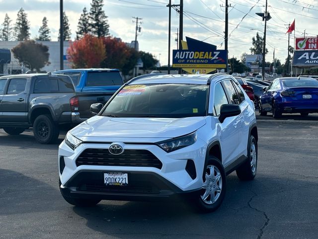 2019 Toyota RAV4 LE