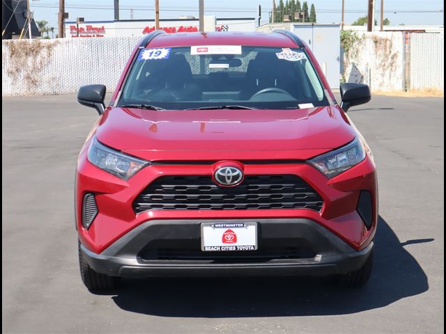 2019 Toyota RAV4 LE