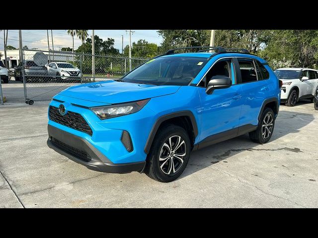 2019 Toyota RAV4 LE