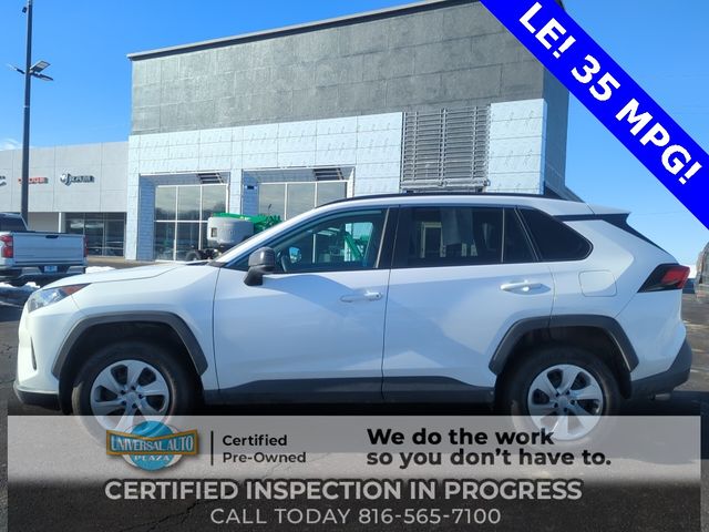 2019 Toyota RAV4 LE