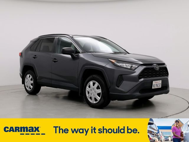 2019 Toyota RAV4 LE