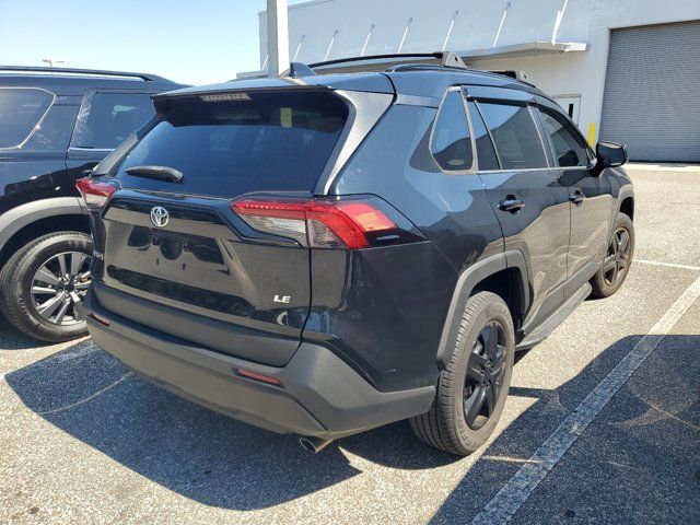 2019 Toyota RAV4 LE