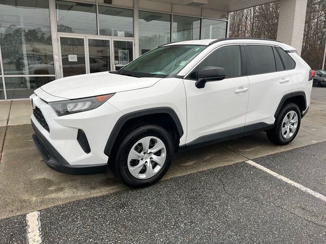 2019 Toyota RAV4 LE