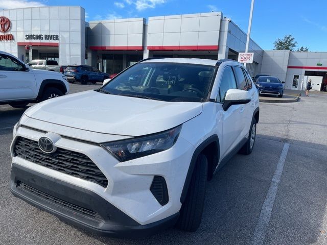 2019 Toyota RAV4 LE