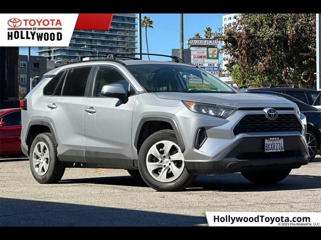 2019 Toyota RAV4 LE