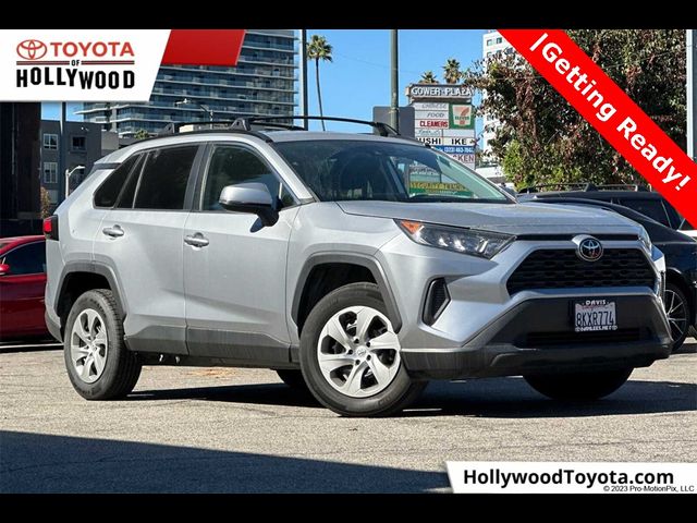 2019 Toyota RAV4 LE