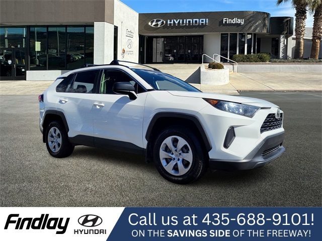 2019 Toyota RAV4 LE