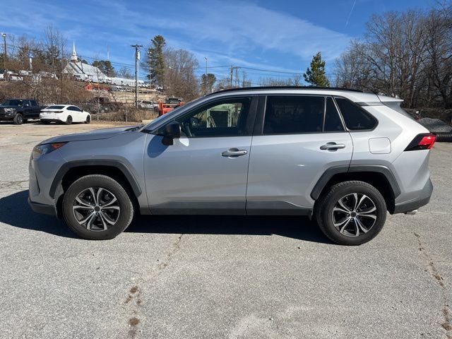 2019 Toyota RAV4 LE