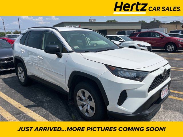 2019 Toyota RAV4 LE