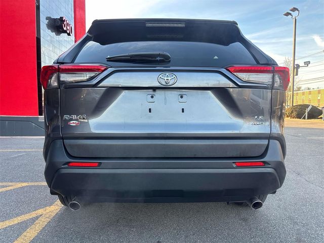 2019 Toyota RAV4 LE