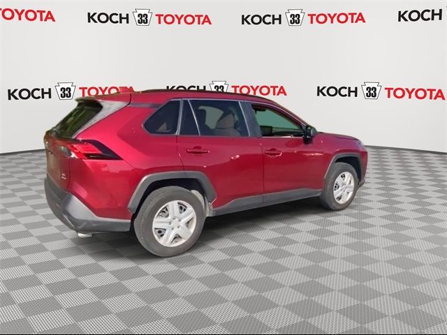 2019 Toyota RAV4 LE