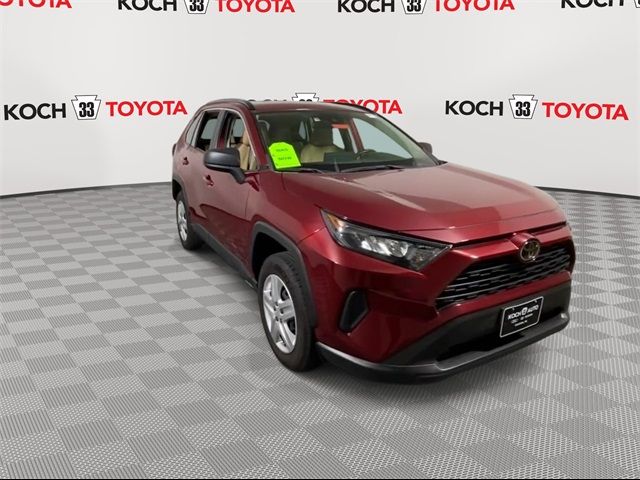 2019 Toyota RAV4 LE