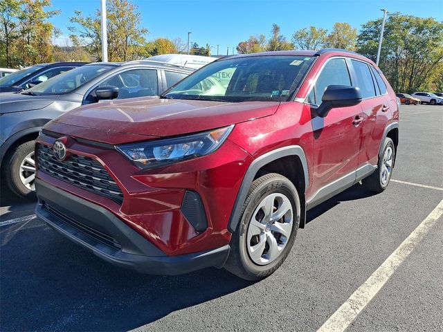 2019 Toyota RAV4 LE