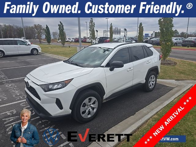 2019 Toyota RAV4 LE