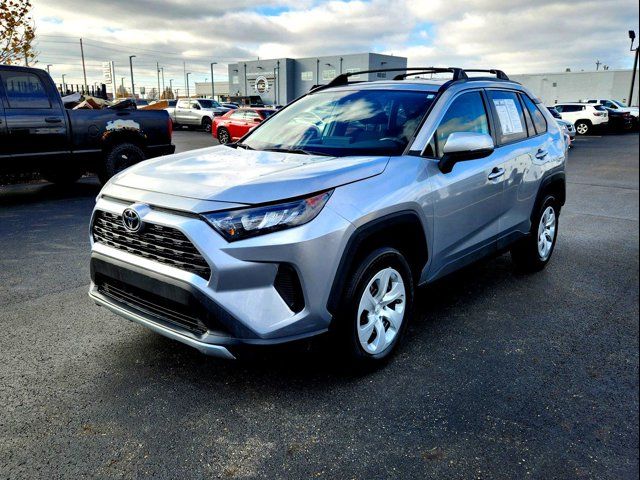 2019 Toyota RAV4 LE