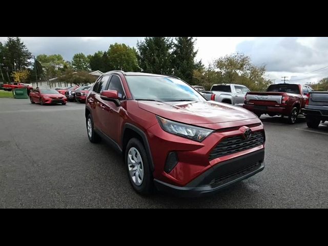 2019 Toyota RAV4 LE