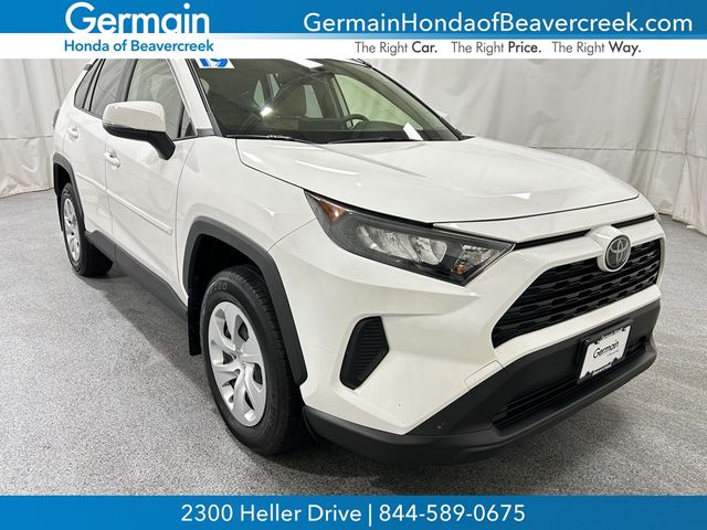 2019 Toyota RAV4 LE