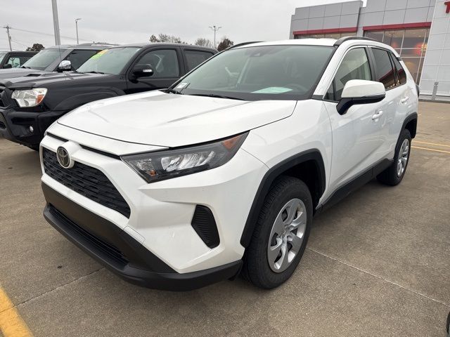 2019 Toyota RAV4 LE