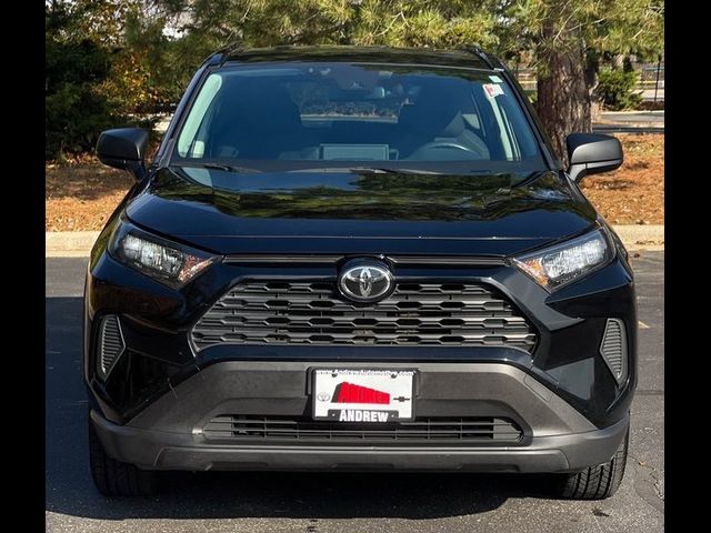 2019 Toyota RAV4 LE